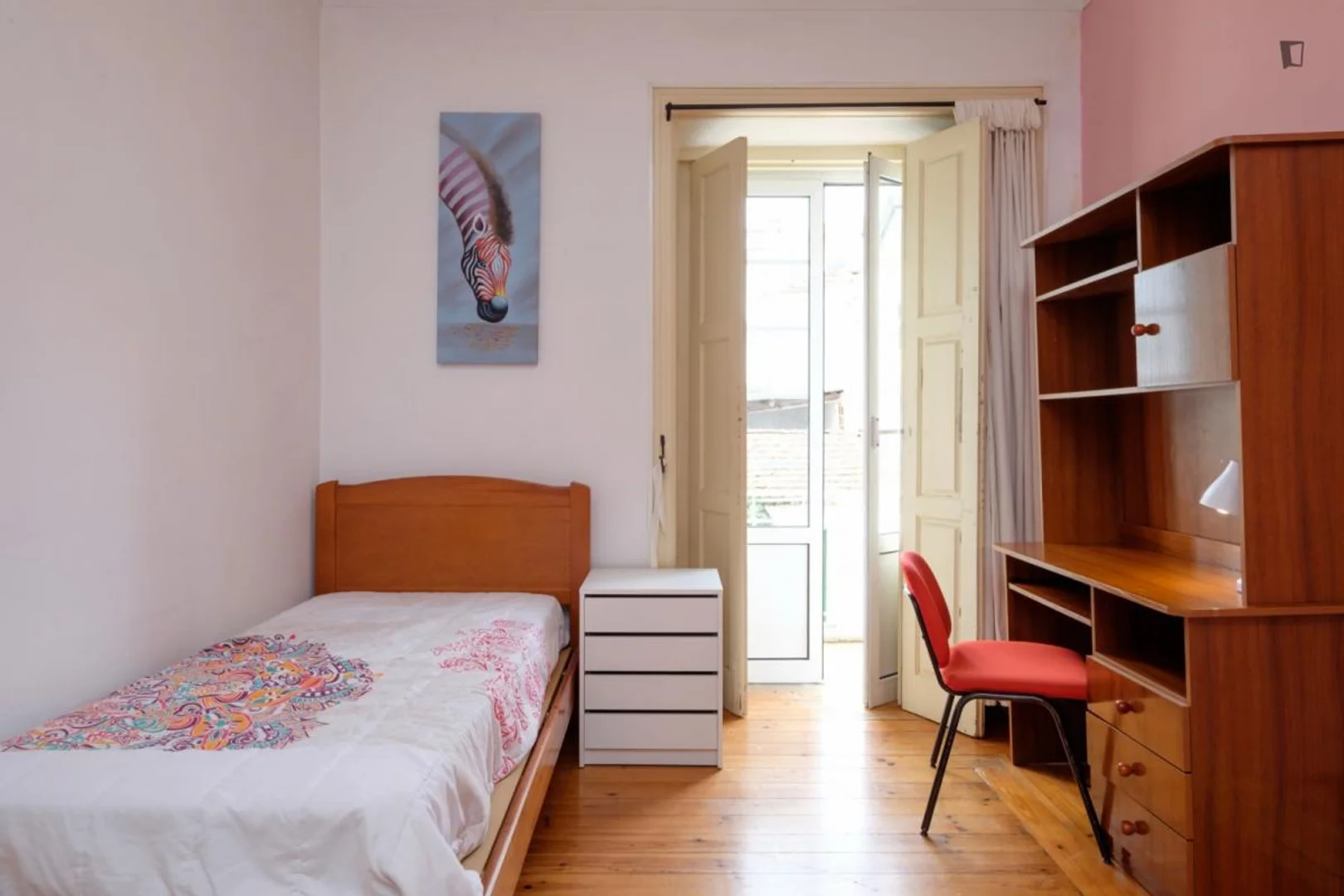 Chambre d'étudiant bon marché à proximité du campus dans 