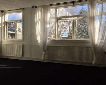 Studio at Roemeensestraat, image 1 of 10