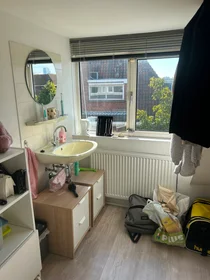 Habitación privada en Wassenaarseweg, imagen 3 de 9