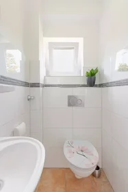 Privatzimmer in der Werstener Dorfstraße, Stadtbezirk 9, bild 9 von 10