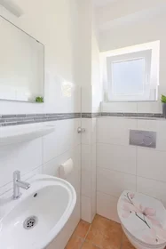 Privatzimmer in der Werstener Dorfstraße, Stadtbezirk 9, bild 10 von 10
