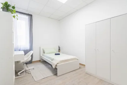 Habitación privada en Via Frinco, Santa Rita, imagen 1 de 10
