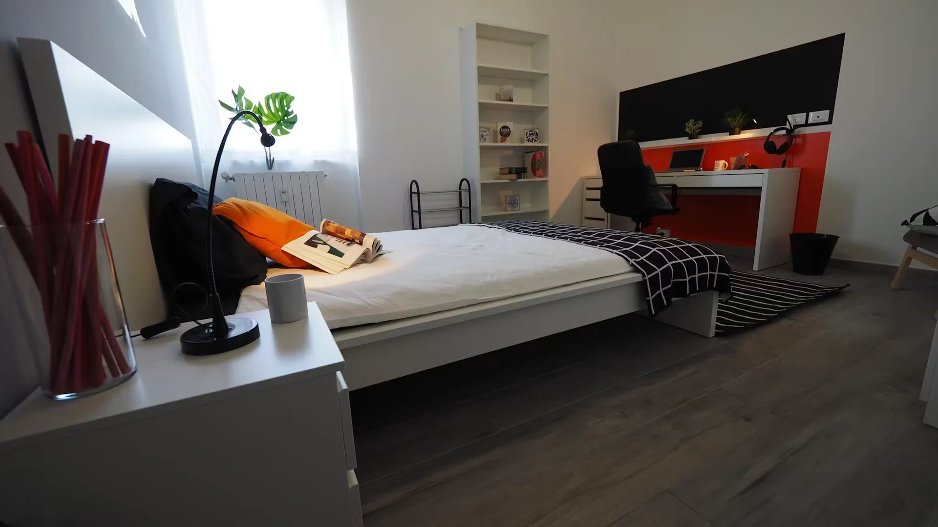 Bezahlbares Zimmer für Studenten mit ausreichender Beleuchtung in 