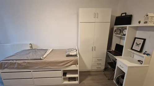 Habitación compartida en Oranjelaan, Stationsbuurt, imagen 1 de 7
