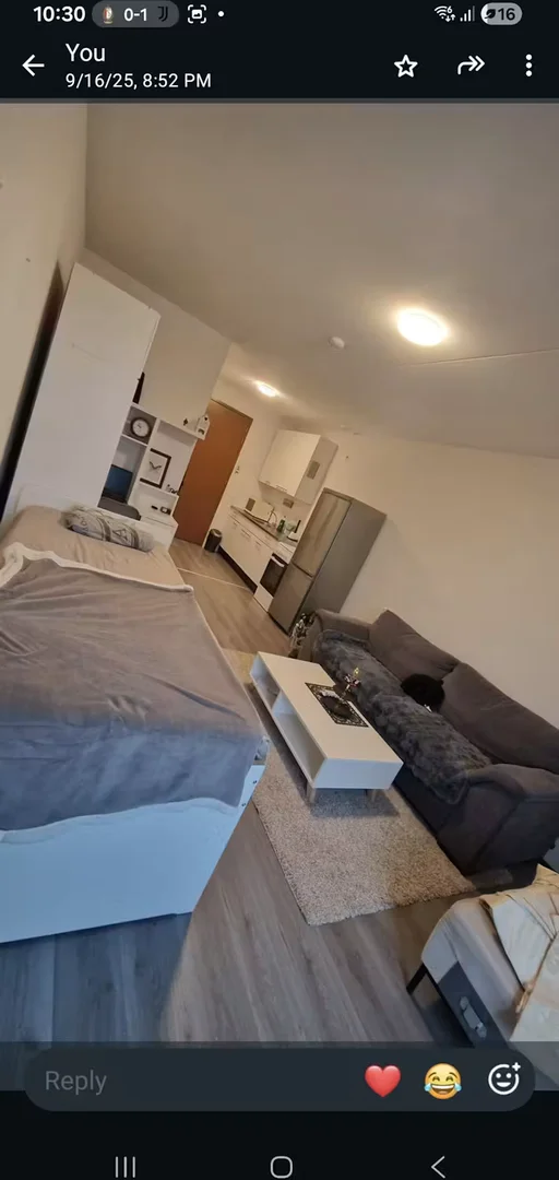 Habitación para estudiantes en  con modernas comodidades