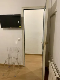 Chambre privée à Carrer de Còrsega, image 1 de 10