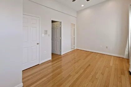 Chambre privée à 20001, image 49 de 49