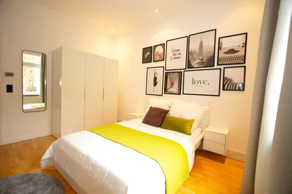 Stanza privata in Mainzer Landstraße, Innenstadt I, immagine 2 di 10