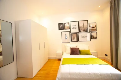 Stanza privata in Mainzer Landstraße, Innenstadt I, immagine 4 di 10