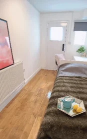 Paylaşımlı oda Ikamet yerinde konumu 5 Wesley Cl, London SE17 3AU, UK, 30 39 görüntüsü