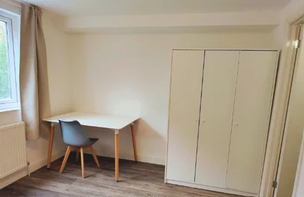 Paylaşımlı oda Ikamet yerinde konumu 5 Wesley Cl, London SE17 3AU, UK, 31 39 görüntüsü