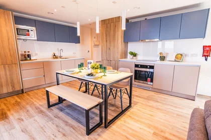 Quarto privado em residência em 1 Lisbon St, Leeds LS1 4GG, United Kingdom, imagem 18 de 37
