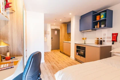 Quarto privado em residência em 1 Lisbon St, Leeds LS1 4GG, United Kingdom, imagem 22 de 37