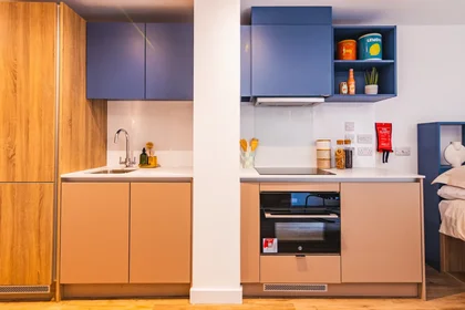 Quarto privado em residência em 1 Lisbon St, Leeds LS1 4GG, United Kingdom, imagem 24 de 37