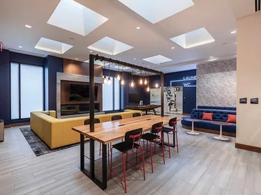 Całe miejsce w rezydencji LightView, 744 Columbus Ave, Boston, MA 02120, obraz 11 26