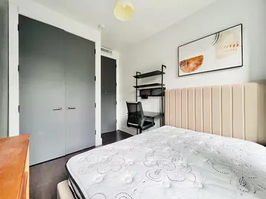 Apartamento inteiro em 1869 Madison Street,   1R, Ridgewood, New York, NY, 11385, imagem 1 de 10
