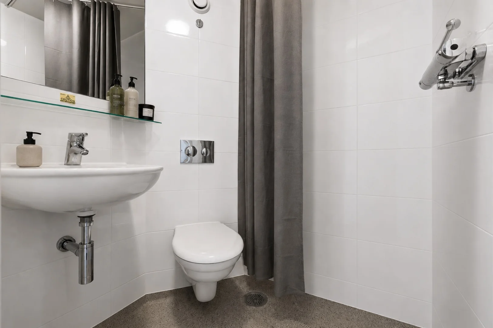 Quarto acolhedor para estudantes disponível em 