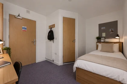 Privatzimmer in der 3 Thames St, Oxford OX1 1EQ, UK  , bild 1 von 10