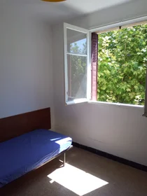 Habitación privada en Avenue Calendal, imagen 4 de 8