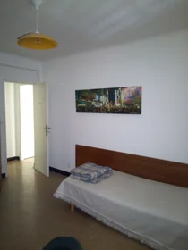 Habitación privada en Avenue Calendal, imagen 3 de 9