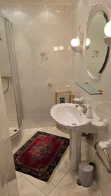 Apartamento inteiro em Äußere Cramer-Klett-Straße, imagem 1 de 28