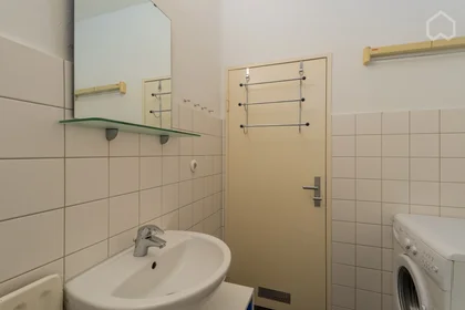 Apartamento inteiro em Brandenburgische Straße, imagem 1 de 10