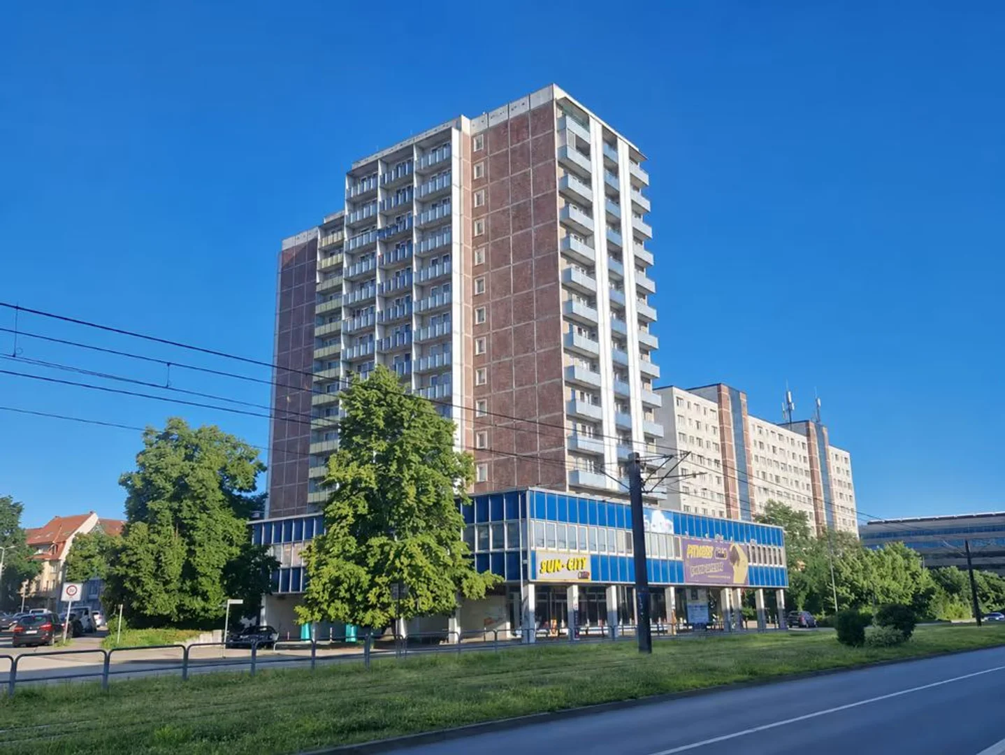 Habitación estudiantil económica cerca del campus en 