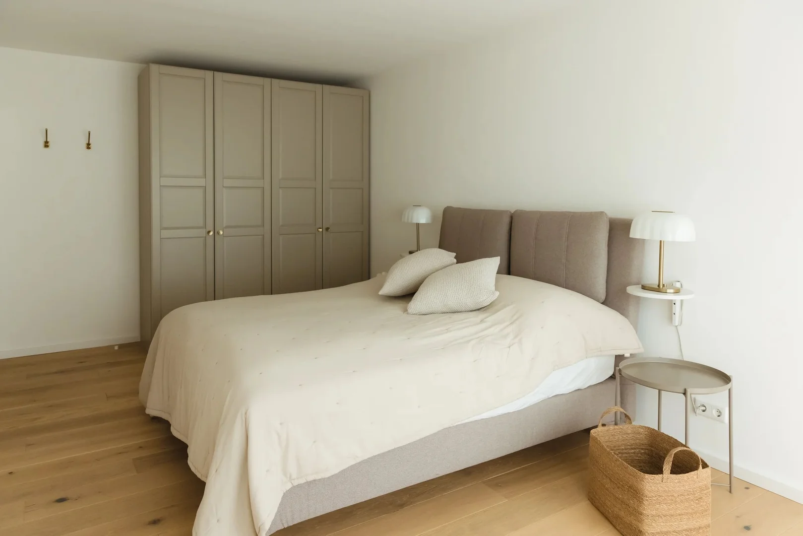 Room for rent in student apartment in , fully furnished