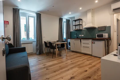 Apartamento inteiro em Via Cristoforo Cancellieri, imagem 5 de 19