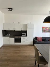 Gesamte Unterkunft in der Jürgen-Ponto-Platz, bild 1 von 14