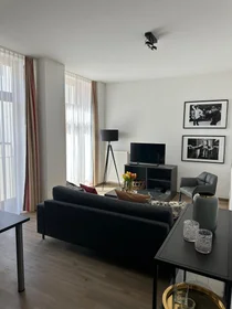 Gesamte Unterkunft in der Jürgen-Ponto-Platz, bild 4 von 14