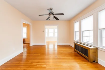 Całe miejsce w rezydencji 15, Vera, Unit 1, Dorchester, Boston, MA, 02121, obraz 13 18
