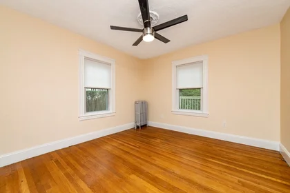 Całe miejsce w rezydencji 15, Vera, Unit 1, Dorchester, Boston, MA, 02121, obraz 15 18