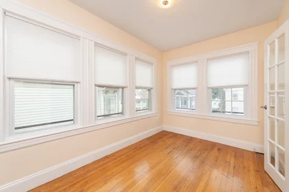 Całe miejsce w rezydencji 15, Vera, Unit 1, Dorchester, Boston, MA, 02121, obraz 18 18