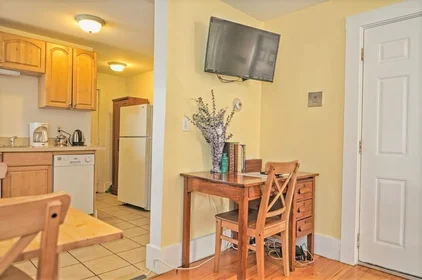 Gesamte Unterkunft im Wohnheim in der 375, Western Ave., Unit 2, Harvard Square, Cambridge, MA, 02139, bild 1 von 12