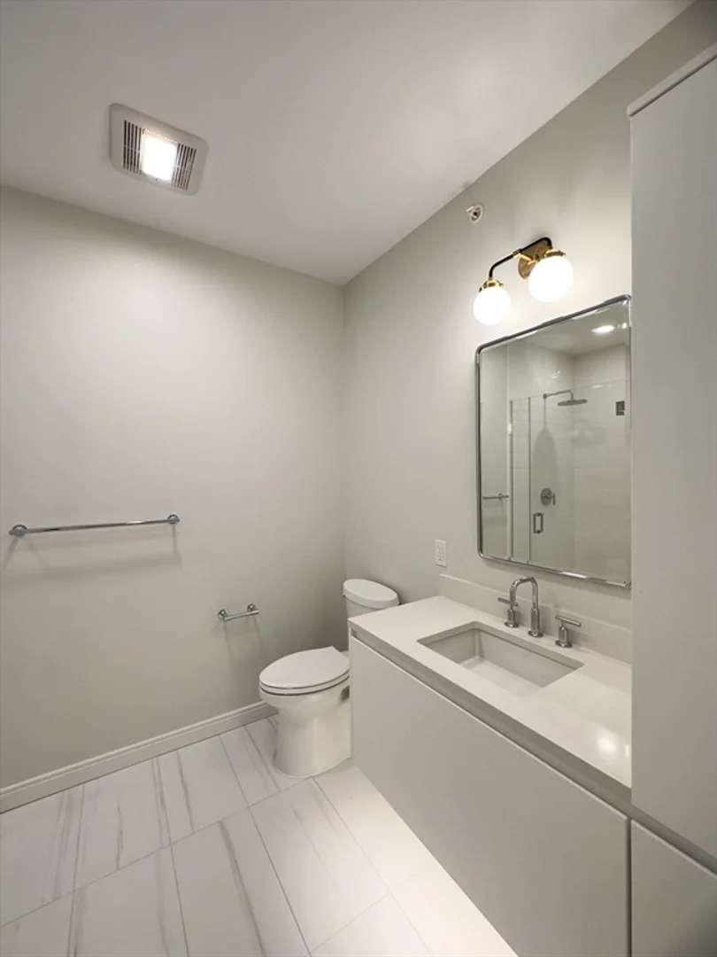 191, Washington St., Unit 711, Brighton, Boston, MA, 02135