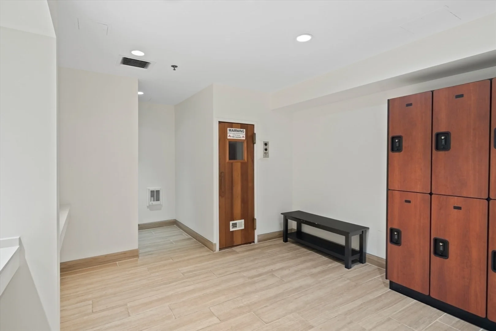 Erschwingliche Studiowohnung mit wesentlicher Ausstattung in 