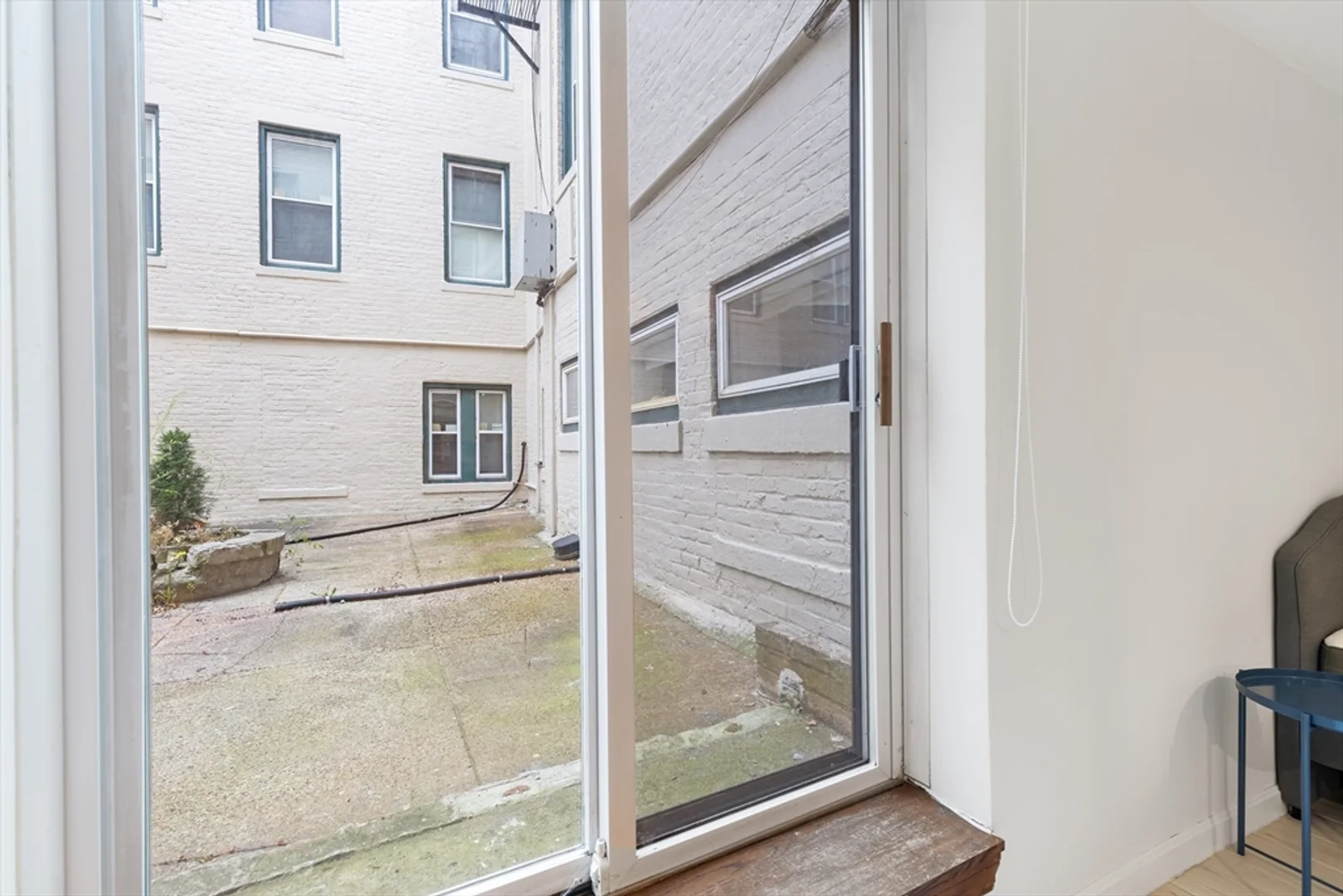 1427, Commonwealth Ave., Unit 102, Brighton, Boston, MA, 02135