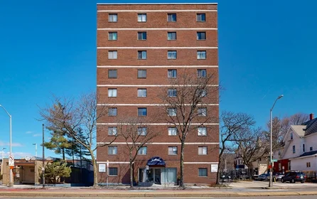 Gesamte Unterkunft im Wohnheim in der 2353, Massachusetts, Unit 93, North Cambridge, Cambridge, MA, 02140, bild 1 von 27