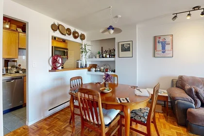 Gesamte Unterkunft im Wohnheim in der 2353, Massachusetts, Unit 93, North Cambridge, Cambridge, MA, 02140, bild 2 von 27