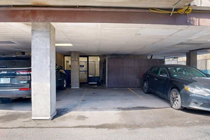 Gesamte Unterkunft im Wohnheim in der 2353, Massachusetts, Unit 93, North Cambridge, Cambridge, MA, 02140, bild 24 von 27