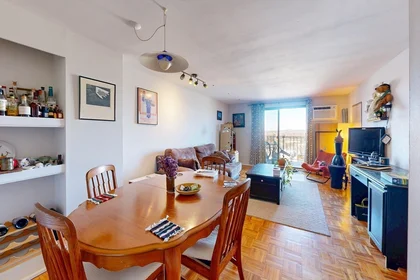 Gesamte Unterkunft im Wohnheim in der 2353, Massachusetts, Unit 93, North Cambridge, Cambridge, MA, 02140, bild 25 von 27