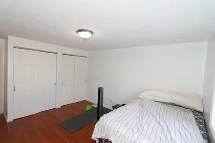 Gesamte Unterkunft im Wohnheim in der 94, Beacon St., Unit 14, Inman Square, Somerville, MA, 02143, bild 11 von 16