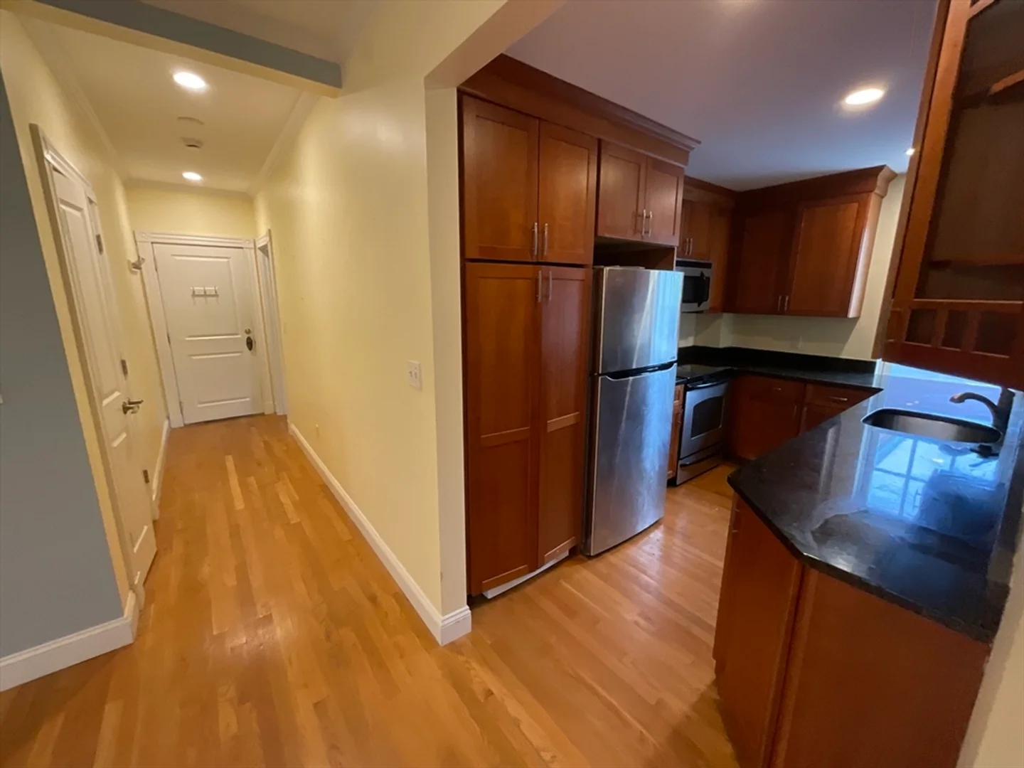 55, Magazine St., Unit 29, Central Square, Cambridge, MA, 02139
