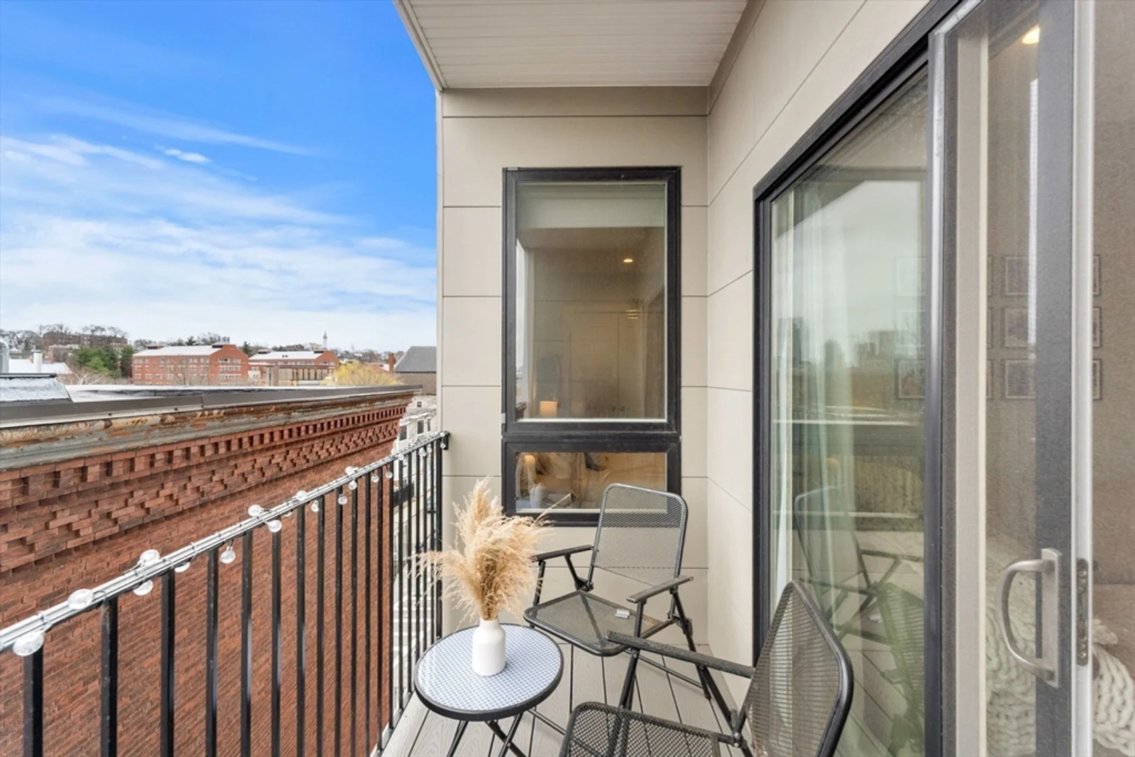 1457, Tremont St., Unit 301, Mission Hill, Boston, MA, 02120