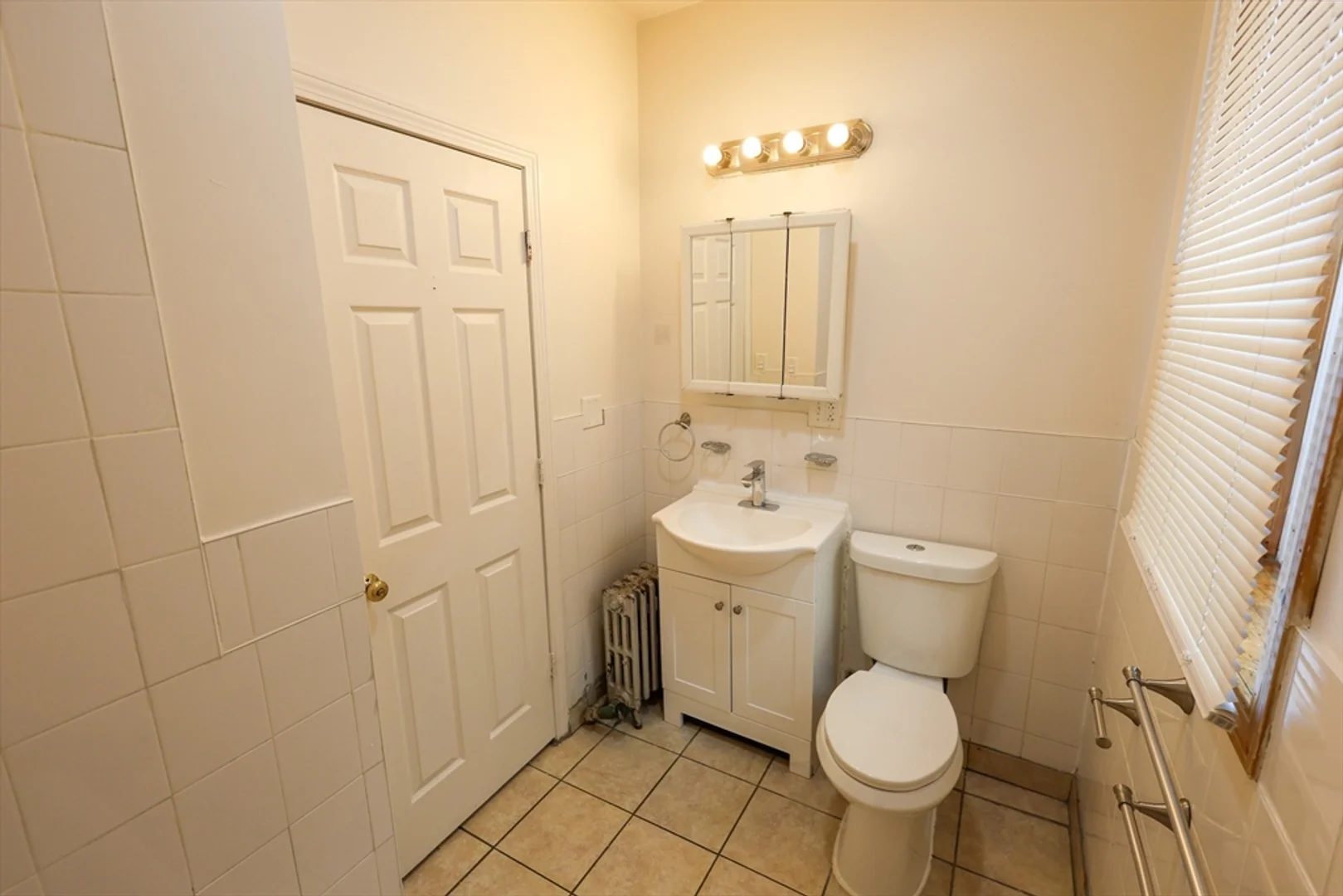 100, Seaver St., Unit 12A, Dorchester, Boston, MA, 02121