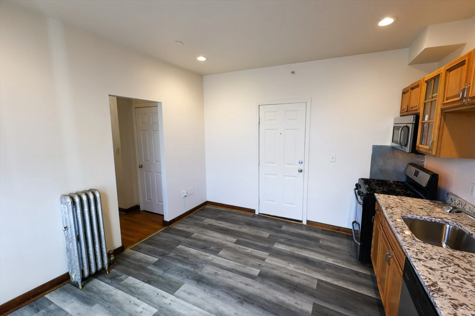 100, Seaver St., Unit 12A, Dorchester, Boston, MA, 02121