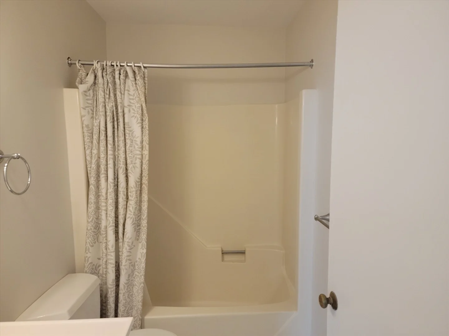 350, West 4th. St., Unit 201, South Boston, Boston, MA, 02127