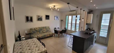 Studio at Avenue Louis Gallet, image 8 of 16