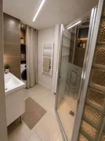 Studio at Rue Bricka, image 2 of 7